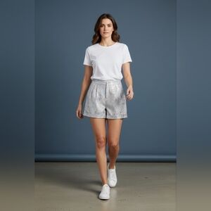 Meila Stylish Women's Light Blue Shorts Medium NWOT Elastic Back In Waist Lined